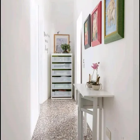 Intra14 Holiday home *