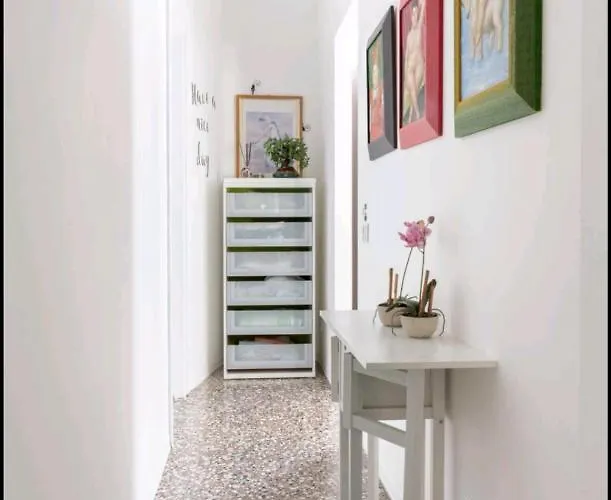 Intra14 Holiday home *