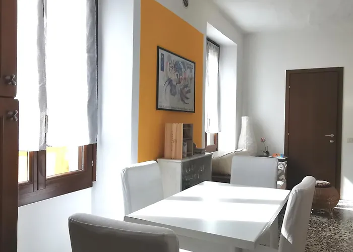 Intra14 Holiday home *